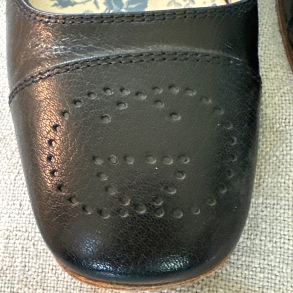 Navy Gucci Leather flats - Picture 2 of 5